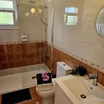 Apartment Sunflower - 3 Bedroom Spacious Apartment, *