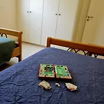 Apartment Sunflower - 3 Bedroom Spacious Apartment,