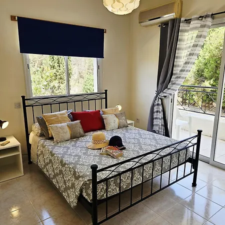 Sunflower - 3 Bedroom Spacious Apartment, Daire
