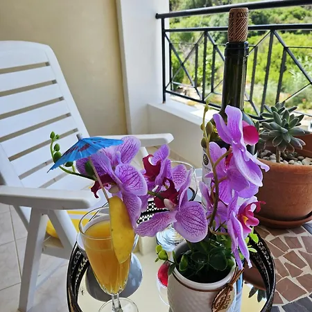 Sunflower - 3 Bedroom Spacious Apartment, *