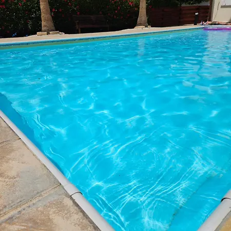 Apartment Sunflower - 3 Bedroom Spacious Apartment, *