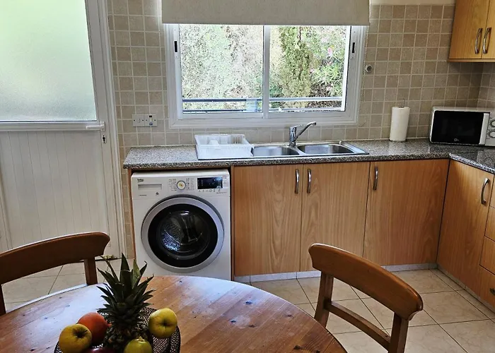 Sunflower - 3 Bedroom Spacious Apartment, Apartmán